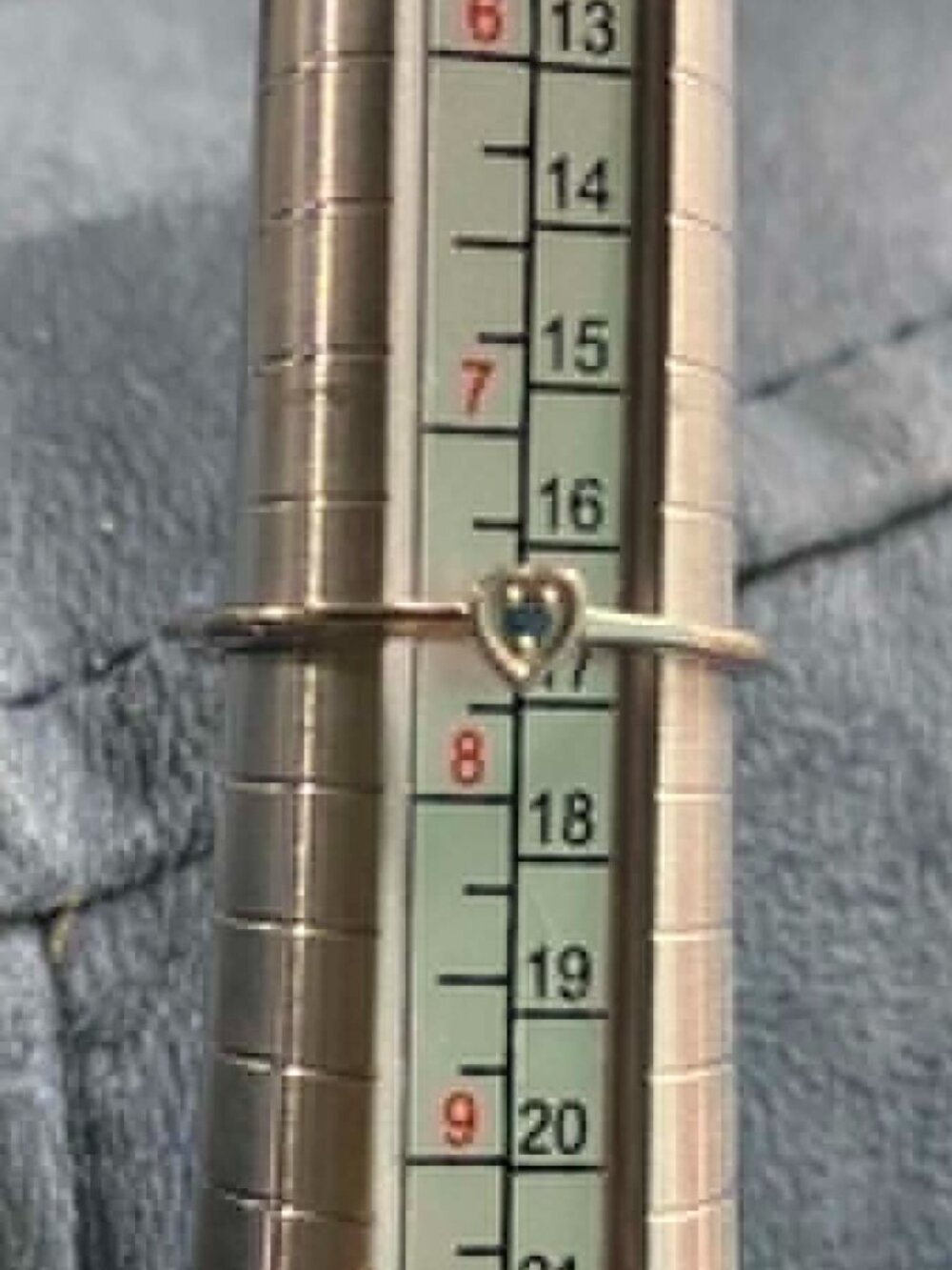 Lab Blue Diamond ring - Picture 4 of 4